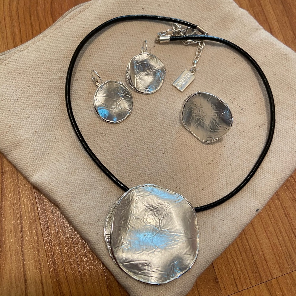 Silver and Black Necklace, Earings and Ring set